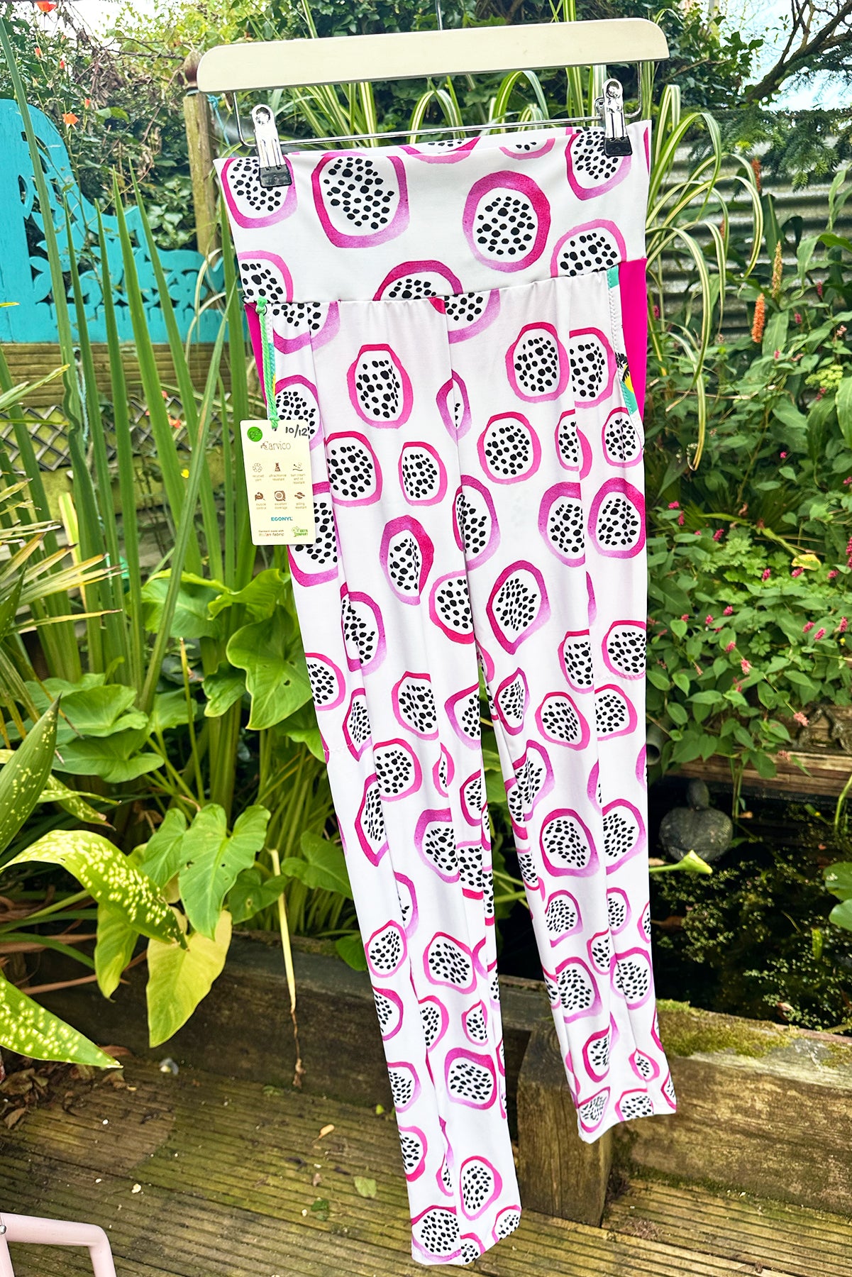 Limited Edition Pocket Leggings in Dragon Fruit print - M/L