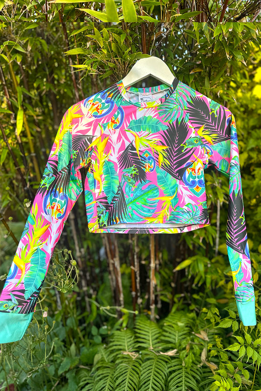 Womens Long Sleeved cropped rashguard in Pura Vida - S/M